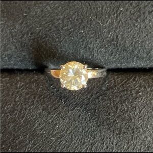 Beautiful 1.31 Carat Certified Round Brilliant Cut Champagne Moissanite Diamond